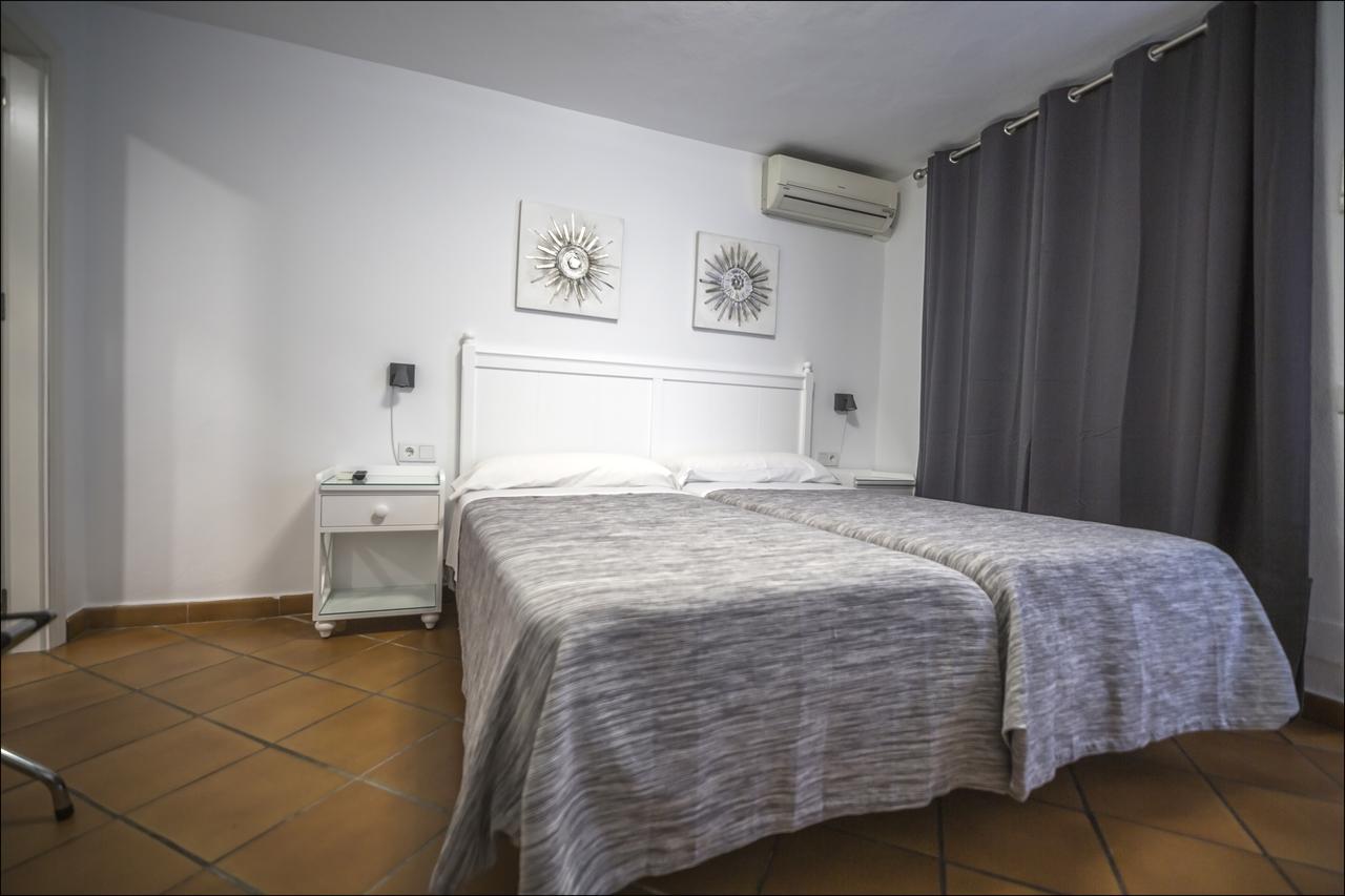 Hostal San Ramon Marbella Buitenkant foto