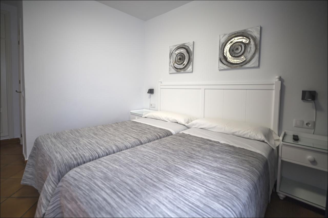 Hostal San Ramon Marbella Buitenkant foto