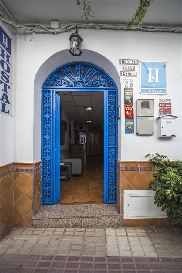 Hostal San Ramon Marbella Buitenkant foto